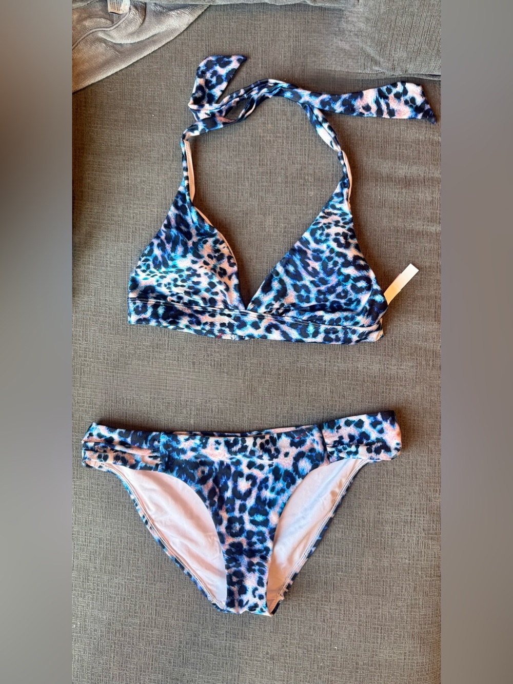 Victoria's Secret Blue Leopard Print Bikini Top size small and bottom large